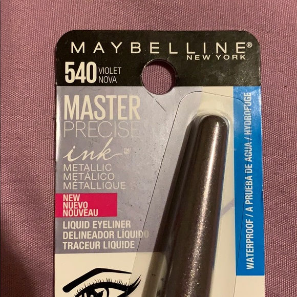 Maybelline Master Precise Ink Metallic - Picture 2 of 4
